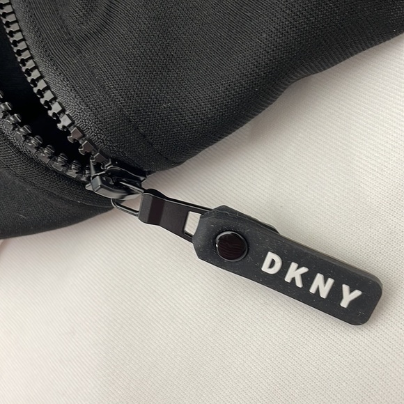 DKNY Sport Womens XXL Colorblock Half-zip Athleisure Long Sleeve Pullover - Picture 11 of 11